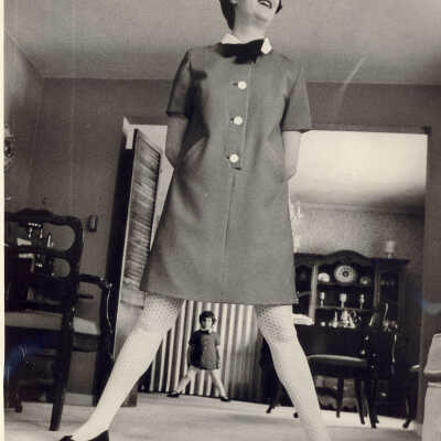 Leslie Ann "modeling"