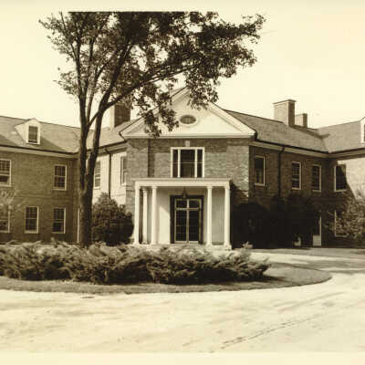 Lake Forest Hospital