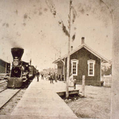 Lake Forest Train Station