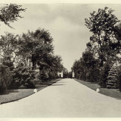 J.Ogden Armour Estate entrance