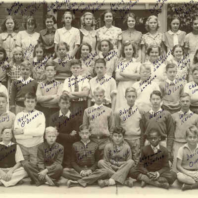 Halsey School class photo