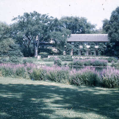 Gardens of Lake Forest
