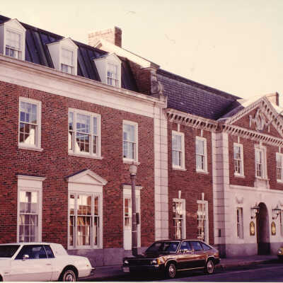 First National Bank of Lake Forest (Northern Trust Bank)