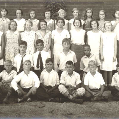 Halsey School class photo