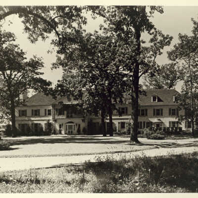 700 South Ridge Road