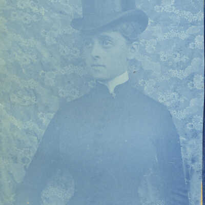 Copyright: Lake Forest-Lake Bluff Historical Society
