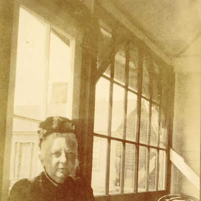 Copyright: Lake Forest-Lake Bluff Historical Society
