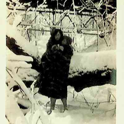 Unidentified photo