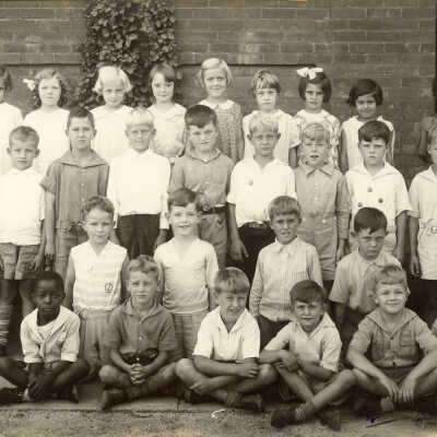 Halsey School class photo