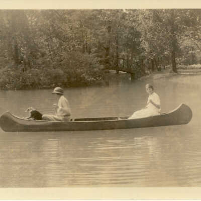 Canoeing on Farwell Pond