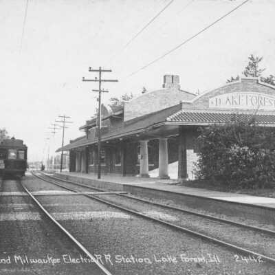 North Shore Line Lake Forest train station