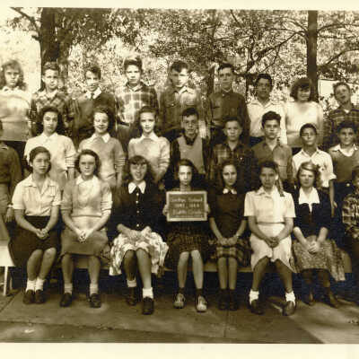 Gorton School 1943-1944 8th grade
