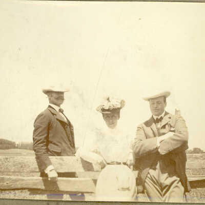 Copyright: Lake Forest-Lake Bluff Historical Society