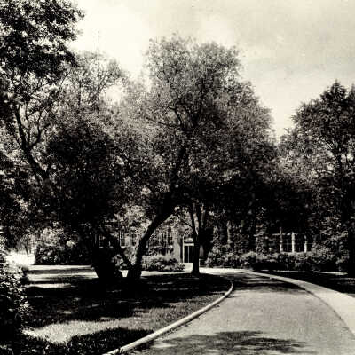 Gorton School 1930s photo