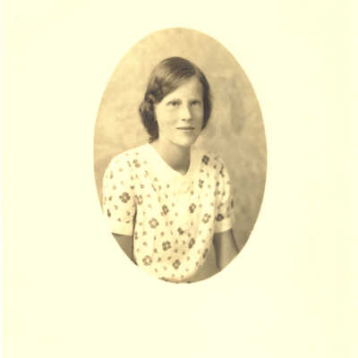 Elizabeth Armour Hollins