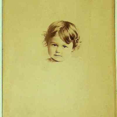 Unidentified photo