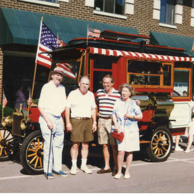 Cretors-Ford Model "T" popcorn truck