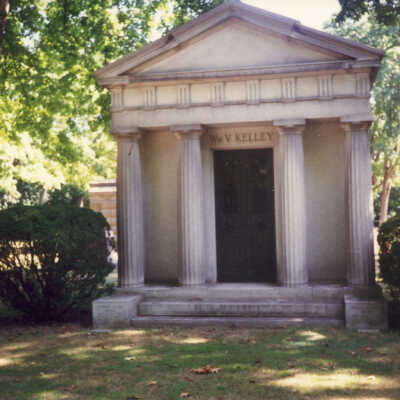 Lake Forest Cemetery