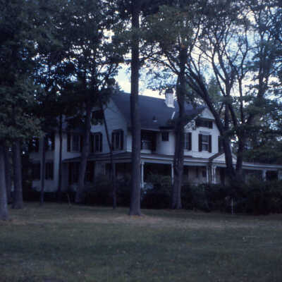 725 Sheridan
