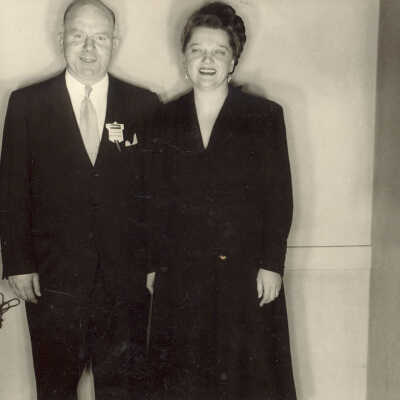 Copyright: Lake Forest-Lake Bluff Historical Society