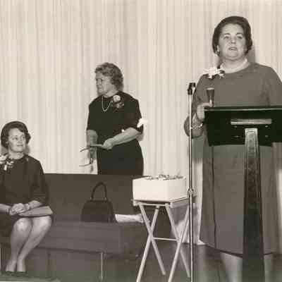 Lake Forest Hospital Records