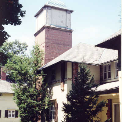 136 Green Bay Road