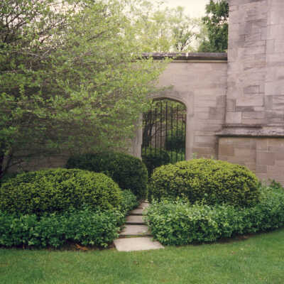 Lake Forest Cemetery
