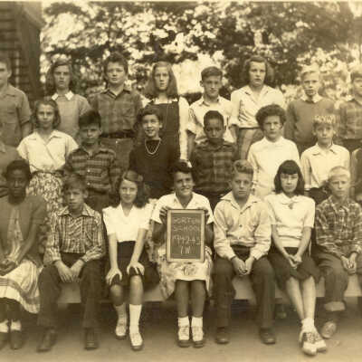 Gorton School 7th grade 1942-43