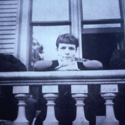 Rose Farwell on balcony with friends