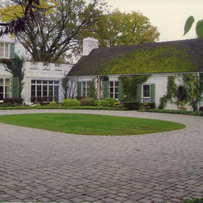 James and Betsy Getz Residence