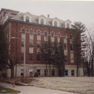 Picture of the exterior of Barat College