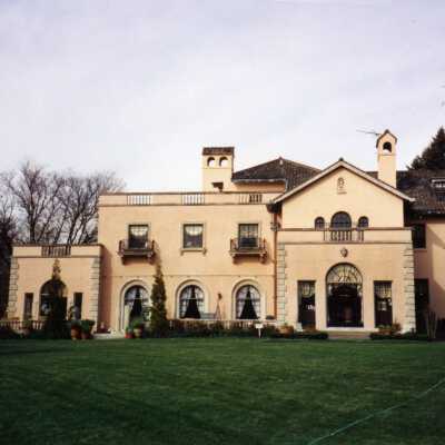 1400 N Waukegan Rd.