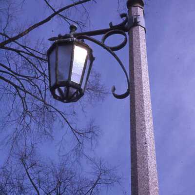 Lake Forest street light