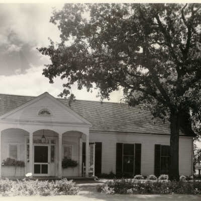 Knollwood Club clubhouse