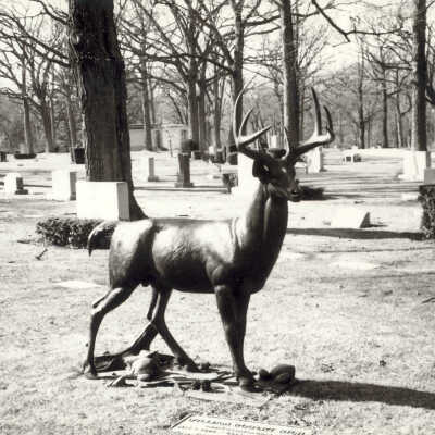 Lake Forest Cemetery