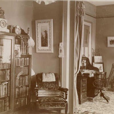 Headmaster's rooms at Remsen Cottage