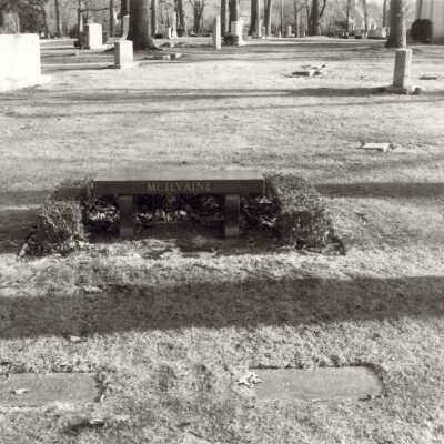 Lake Forest Cemetery