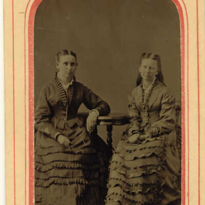 Ida and Jeannette Evans