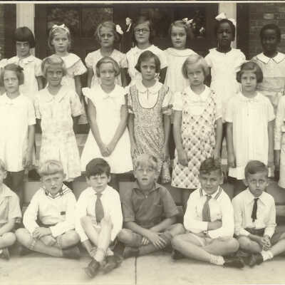 Halsey School class photo
