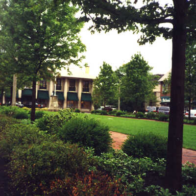 Copyright: Lake Forest-Lake Bluff Historical Society