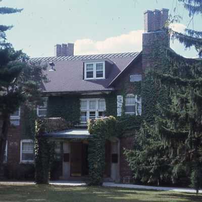 Glen Rowan House