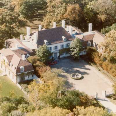 1352 W Estate Ln.