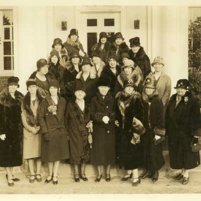 Wives of group from Chicago Presbytery Church