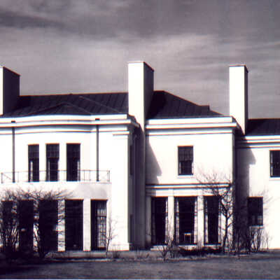 Duncan and Sarah Hodges Residence