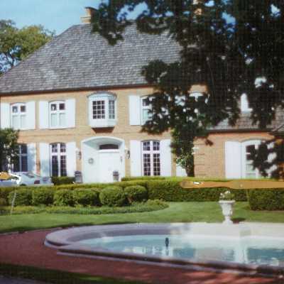 595 Circle Ln.