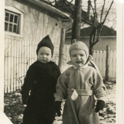 O'Neill children playing in snow