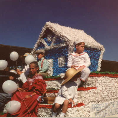 Lake Forest Day parade