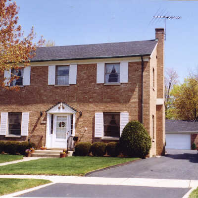883 Summit