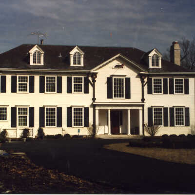 255 North Mayflower Road