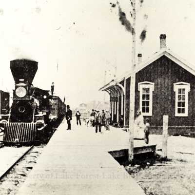 Early Chicago and North Western Station